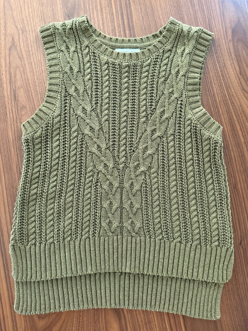 RACHEL ZOE - Cable Knit Sleeveless Sweater Vest